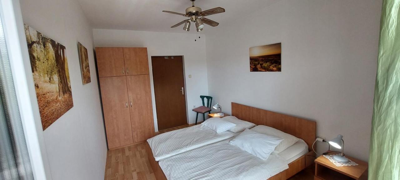 No Stress On Cres Apartment ภายนอก รูปภาพ